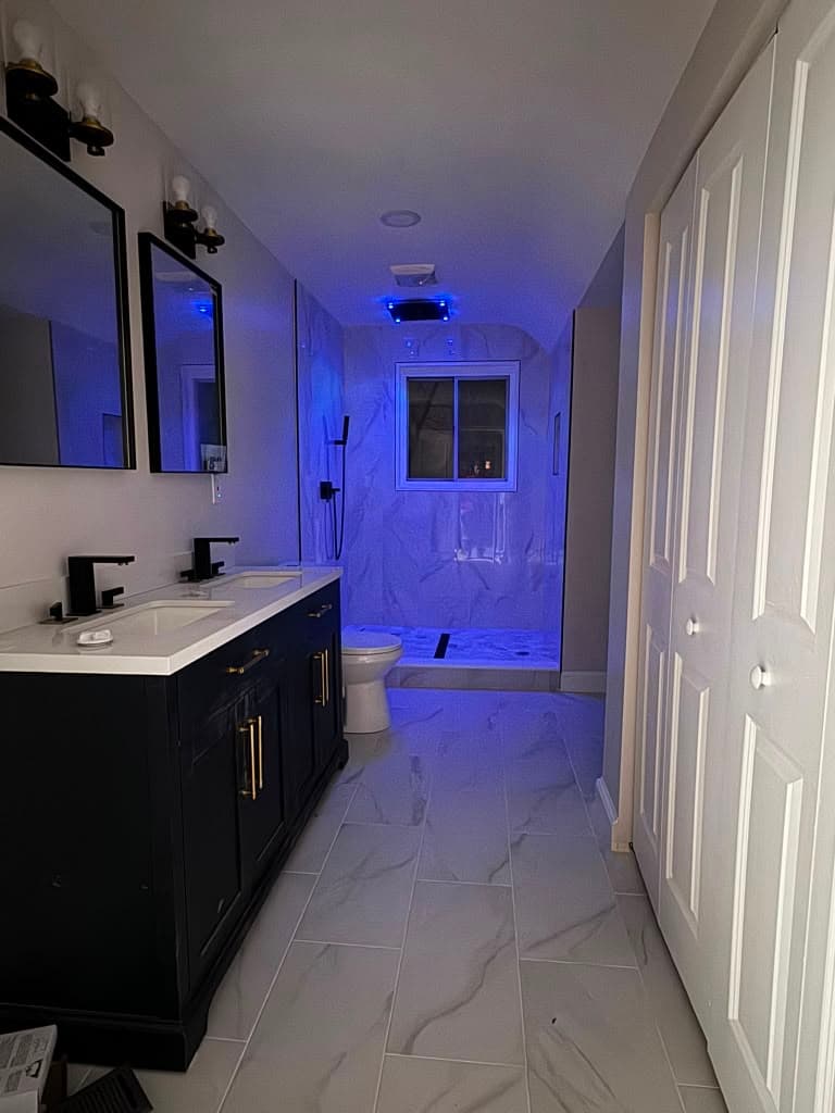Bathroom vanity with accent lighting